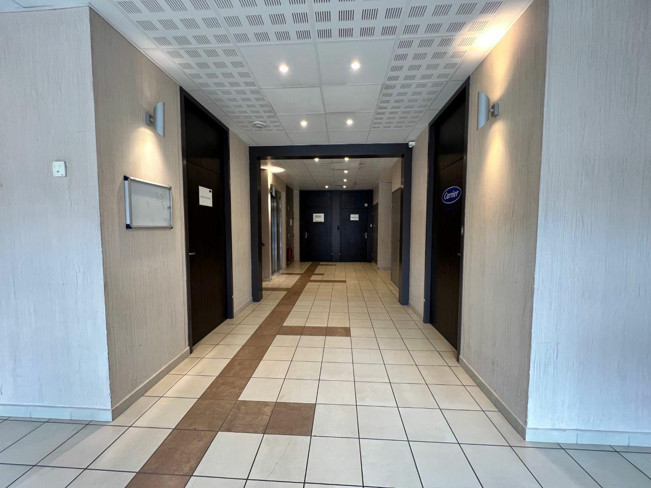 Bureau Saint-Priest 562m² Location bureau Saint-Priest Rhône OLBUR2207969 7